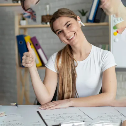 Команда международных  преподавателей
